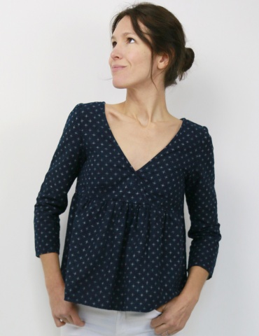 Modèle Eugenie version blouse dans un coton japonais DIY District, vue de face