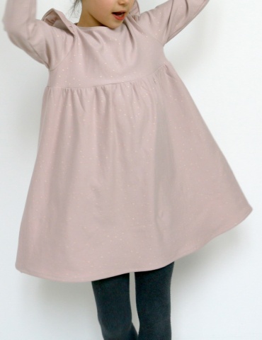 Robe Bouton d’or manches longues en sweat Twinkle rose Atelier Brunette, vue de face en pied