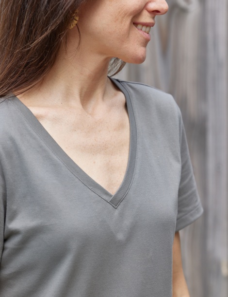 T-shirt femme ou robe Modjo patron de couture pochette avec vidéo gratuite.