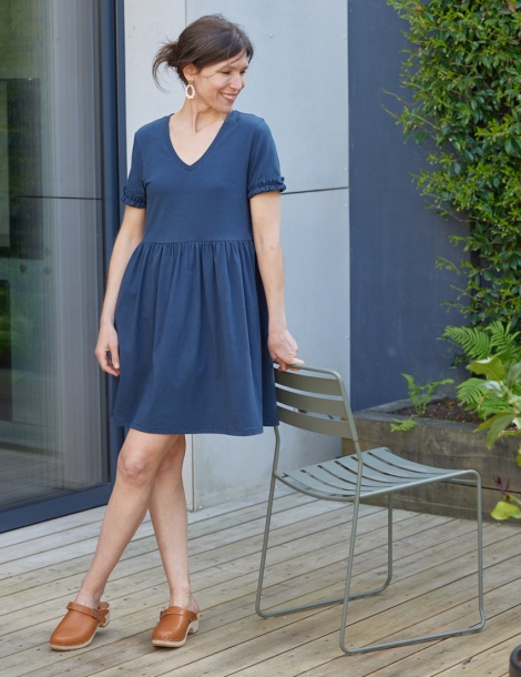 T-shirt femme ou robe Modjo patron de couture pochette avec vidéo gratuite.