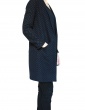 patron de couture Manteau France Duval Stalla réalisé dans un lainage bleu marine à pois dorés de la même marque, vue de 3/4