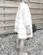 patron de couture Robe Petite Fée réalisée dans dans un lin plumetis blanc France Duval Stalla, vue de 3/4